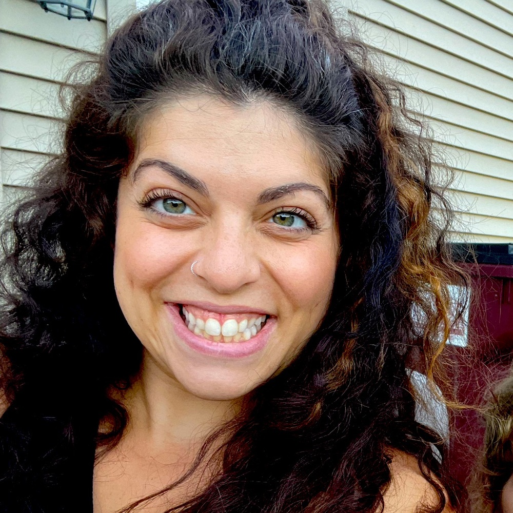 Meet your Posher, Stephanie